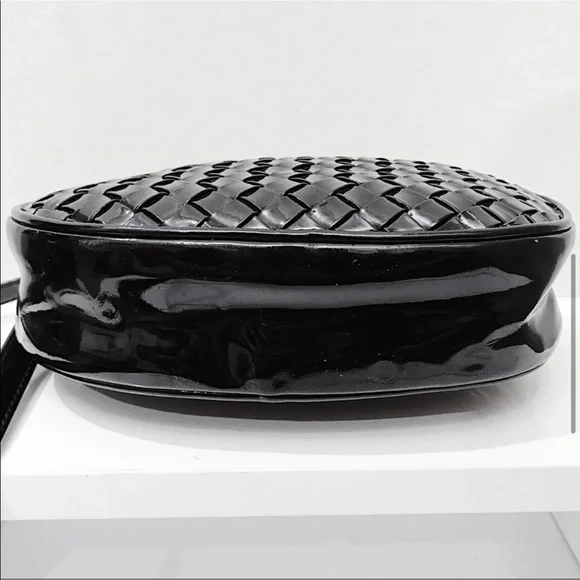 Bottega Veneta Vintage Intreciatto Bag - excellent condition! - Picture 10 of 11